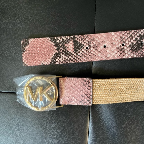 Micheal Kors Pink Belt - Picture 1 of 3